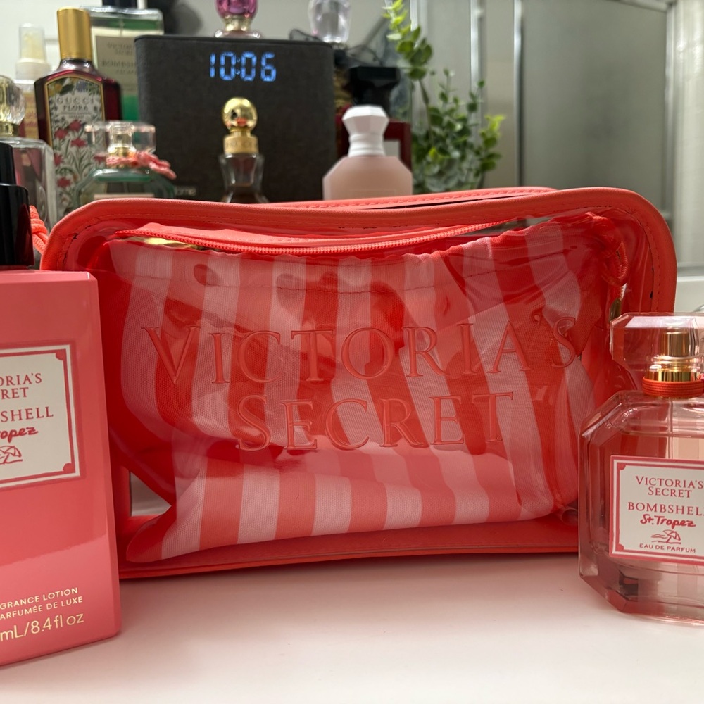 Victoria's Secret Bombshell St. Tropez Perfume Set - Pink - Picture 2 of 6